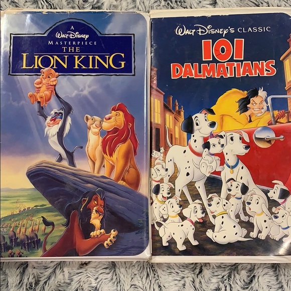 VHS DISNEY BUNDLE - Picture 1 of 3